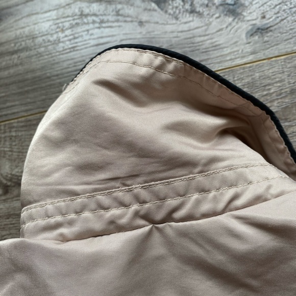 Séductions beige belted button up trench coat water resistant button pockets - Picture 8 of 11